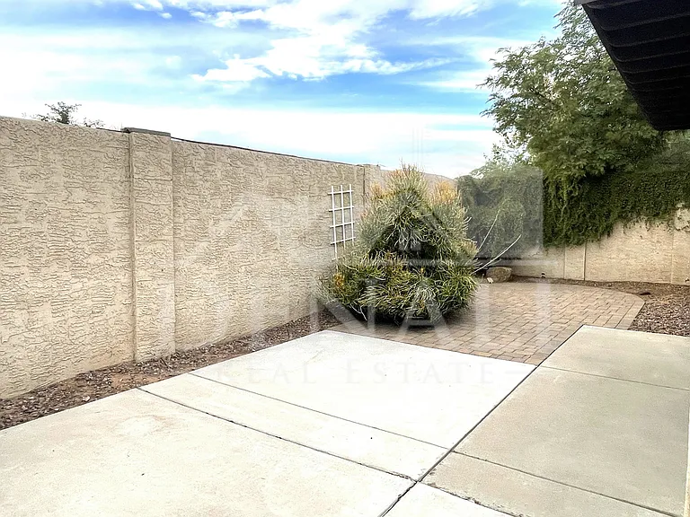 18640 N 44th Pl — Photo 19