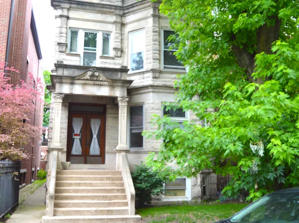3717 N Wayne Ave #2, Chicago, IL 60613