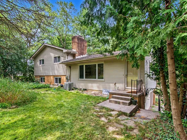 1455 Chalmers Dr, Ann Arbor, MI 48104