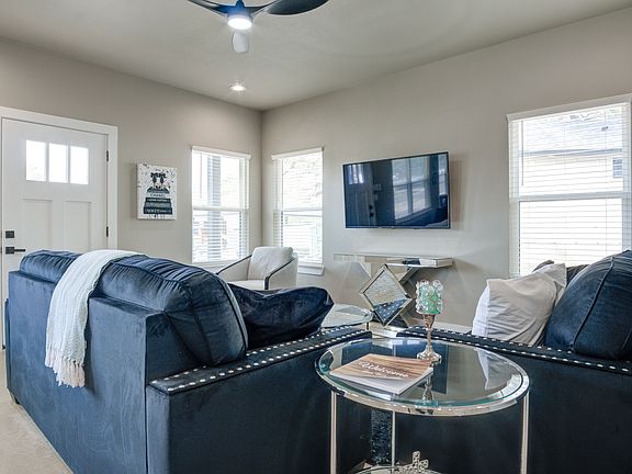 4th image of 30652 Oakview Rd #2