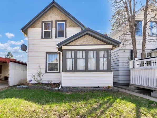 1021 Balmoral St N, Medicine Hat, AB T1A 0X3