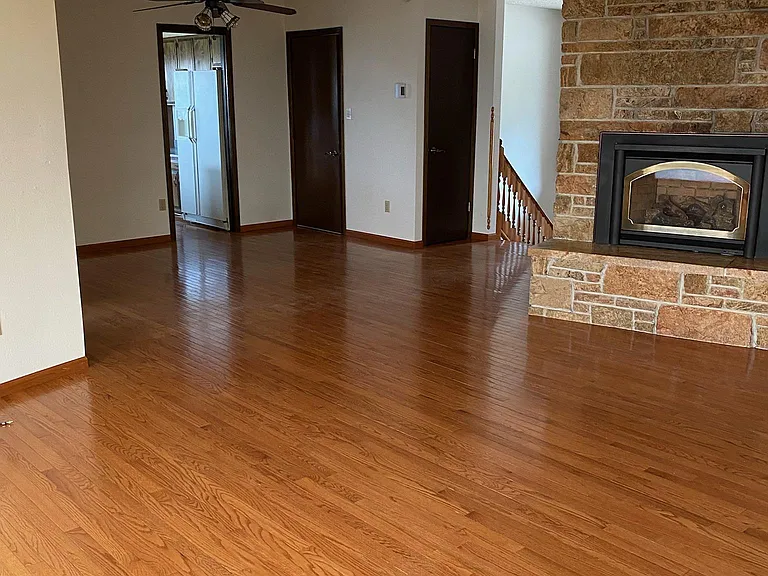 4050 E Ridge Rd — Photo 10