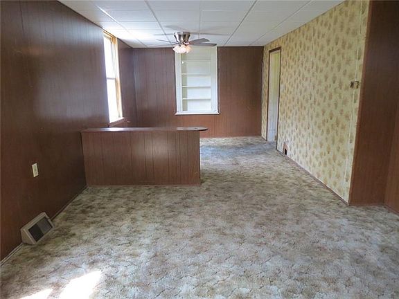 5th image of 607 Highland Ave