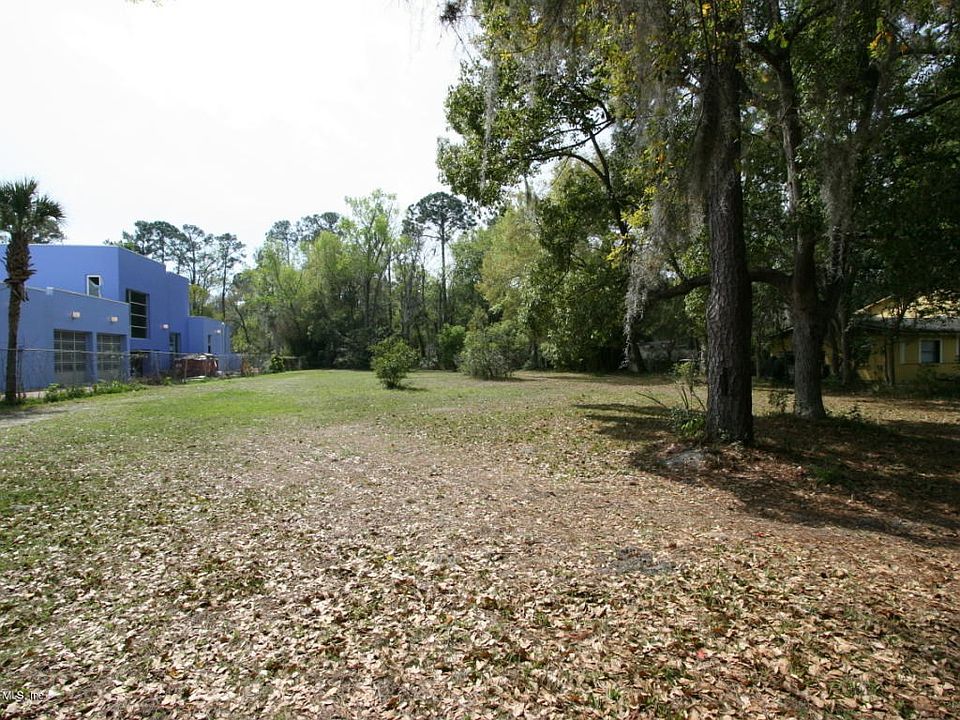 1st image of 2916 Scott Mill Ln