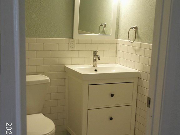 4th image of 1367 S 22nd Ave