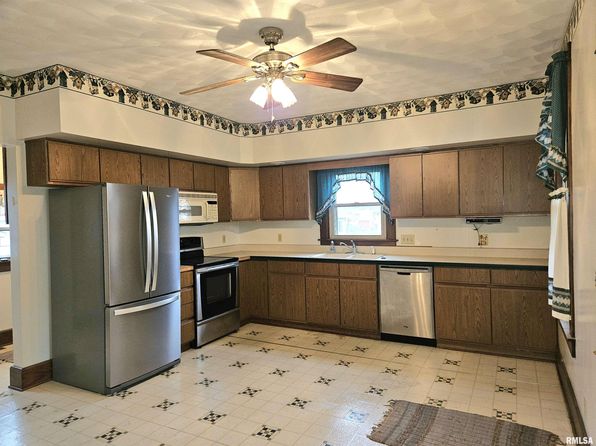 502 4th St, Durant, IA 52747