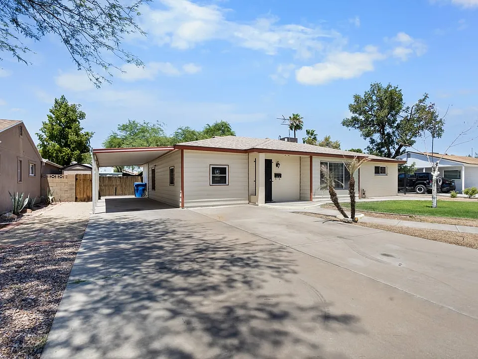 5742 N 12th Pl #5742 N 12TH