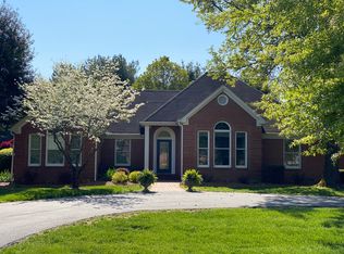 816 Albemarle Dr, Bowling Green, KY 42103