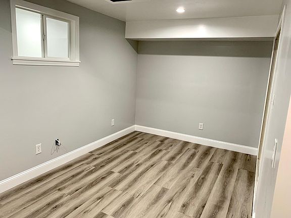 5th image of 1319 Palou Ave #C