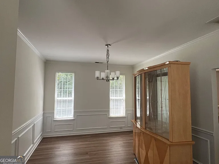 421 Holland Springs Dr — Photo 8