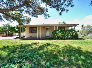 502 Mullen Rd NW, Los Ranchos De Albuquerque, NM 87107