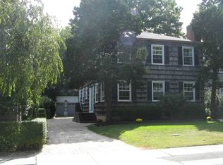 50 Lindbergh St, Locust Valley, NY 11560