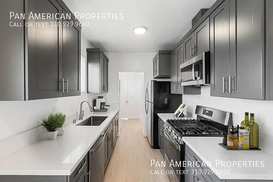 2 bed, 798 sqft, $2,450 — Photo 3