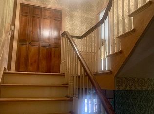 111 Winchester Dr, Savannah, GA 31410