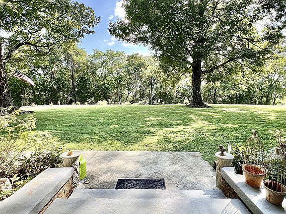 12th image of this home