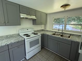 32 Little Pisgah Rd, Fairview, NC 28730