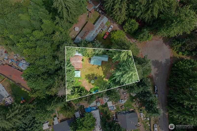 2nd image of 6196 Olive Way