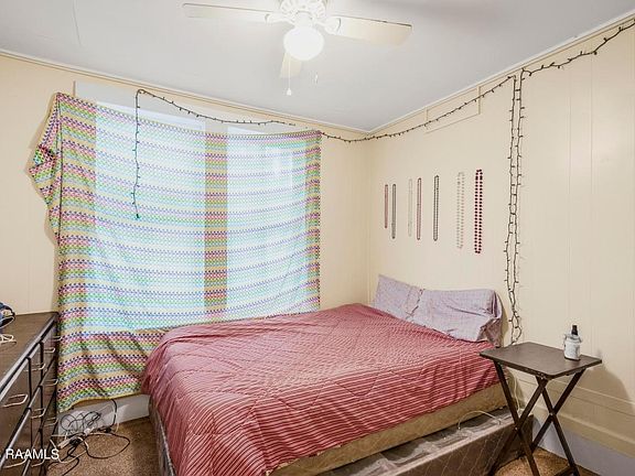 4th image of 1108 Louisiana Ave