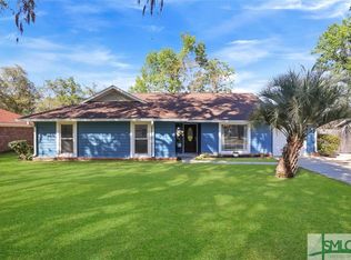 906 Mill Dr, Savannah, GA 31419