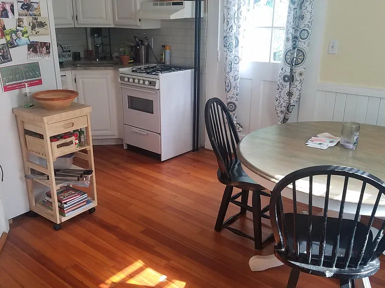220 Bedford St — Photo 5