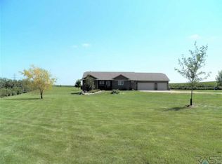 25562 467th Ave, Hartford, SD 57033