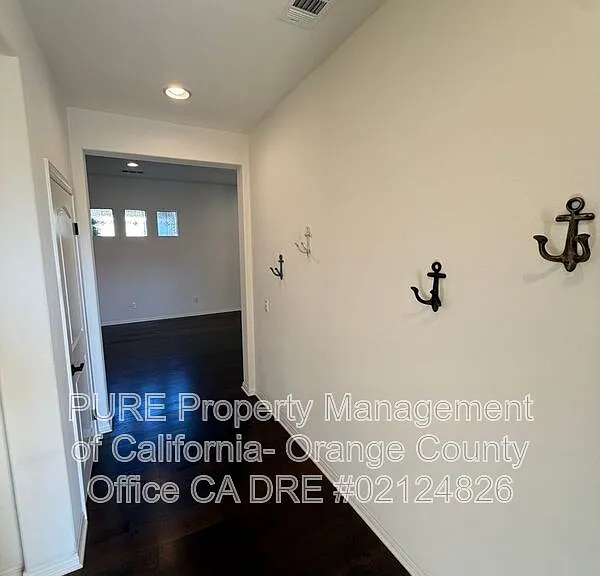 15 Galan St — Photo 4