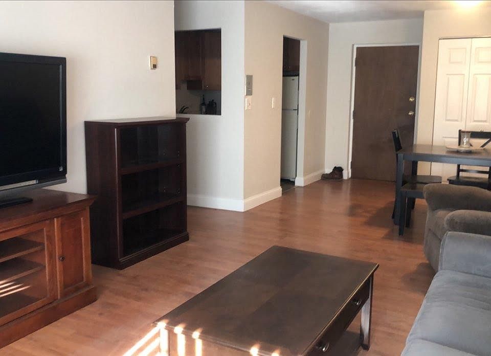 1st image of 605 Broad St #9