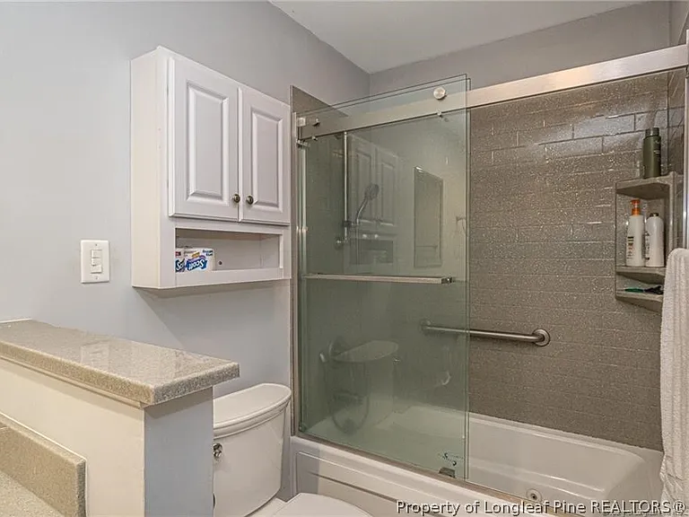 6821 Thames Dr — Photo 29