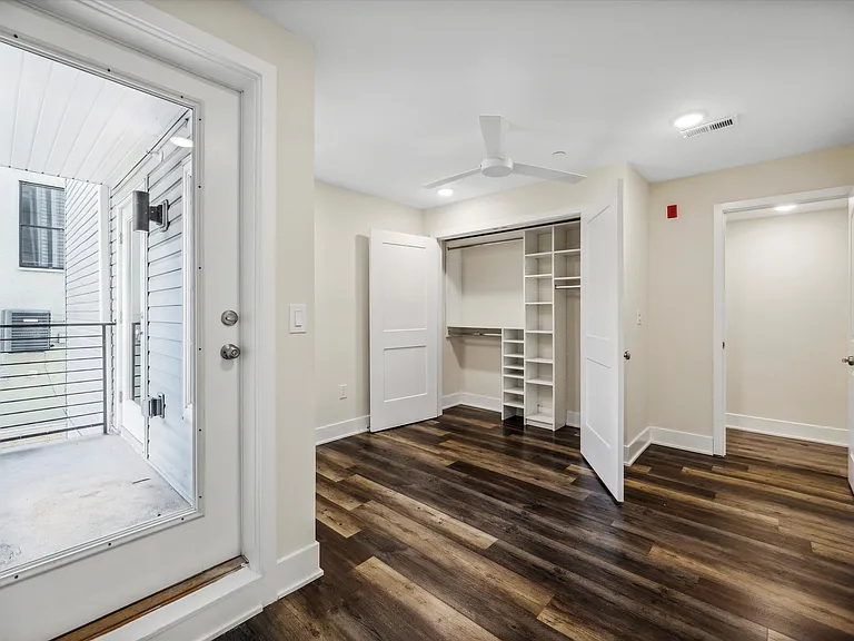1804 W Berks St — Photo 15
