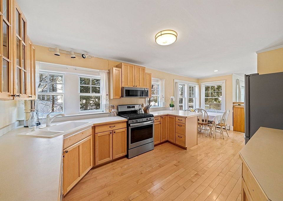 1st image of 145 Nahatan St