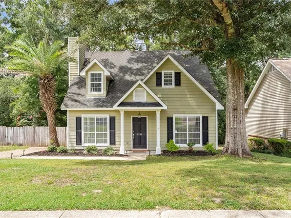 3216 Autumn Ridge Dr W, Mobile, AL 36695