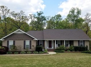 2455 Cedar Ridge Cir, Hokes Bluff, AL 35903