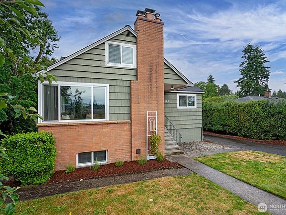 2nd image of 10625 17th Avenue SW