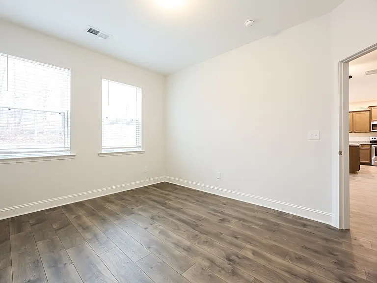 127 Renwood Rd — Photo 8
