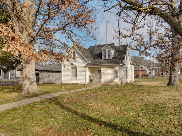 630 S Vine Street, Mt Vernon, MO 65712