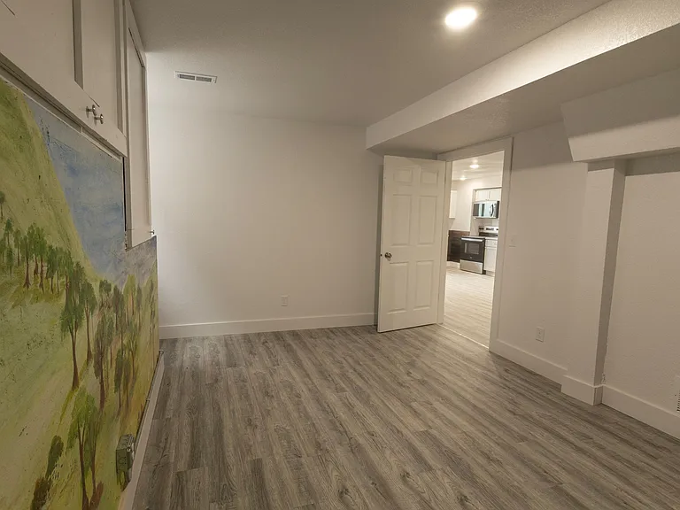 611 Railroad Ave #1 — Photo 5