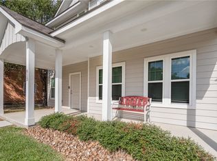 613 Peyton St, College Station, TX 77840