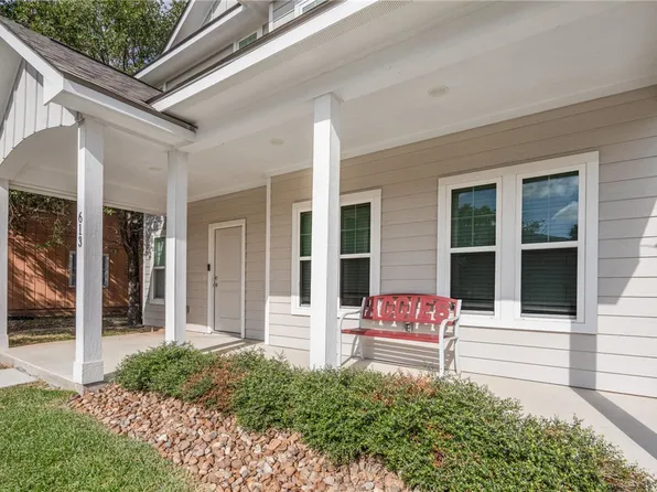 613 Peyton St, College Station, TX 77840