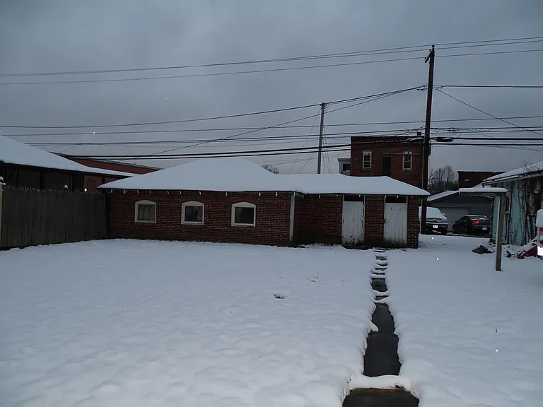 127 Burley St — Photo 22