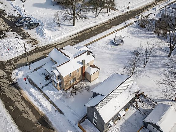 4th image of 119 W Pine St