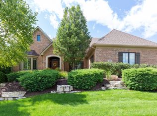 3691 Heathmoor Dr, Elgin, IL 60124