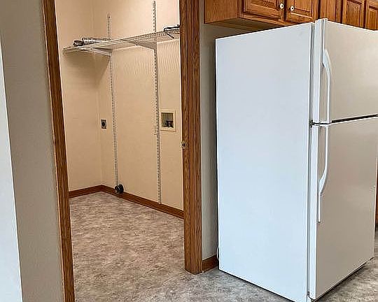4th image of 49093 Eagle Dr