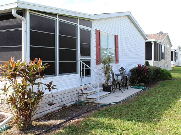 4th image of 3891 Eastgate Ct #338