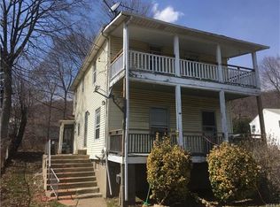 1 Pleasant Ave, Suffern, NY 10901