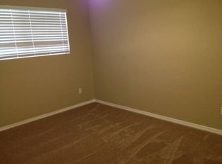 8404 Carlton Oaks Dr, Santee, CA 92071