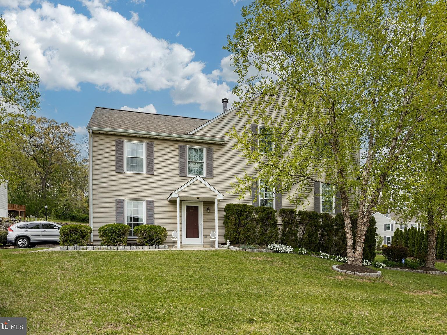133 Village Dr, Schwenksville, PA 19473 Zillow