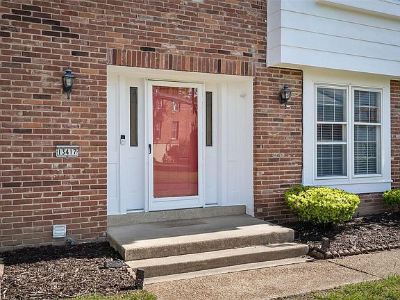 3rd image of 13417 Manorlac Dr
