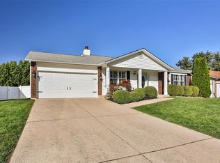 1013 N Brampton Dr, Saint Charles, MO