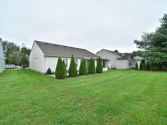 5th image of 421 Parkside Dr