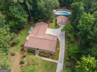 155 Mourning Dove Dr N, Fayetteville, GA 30215